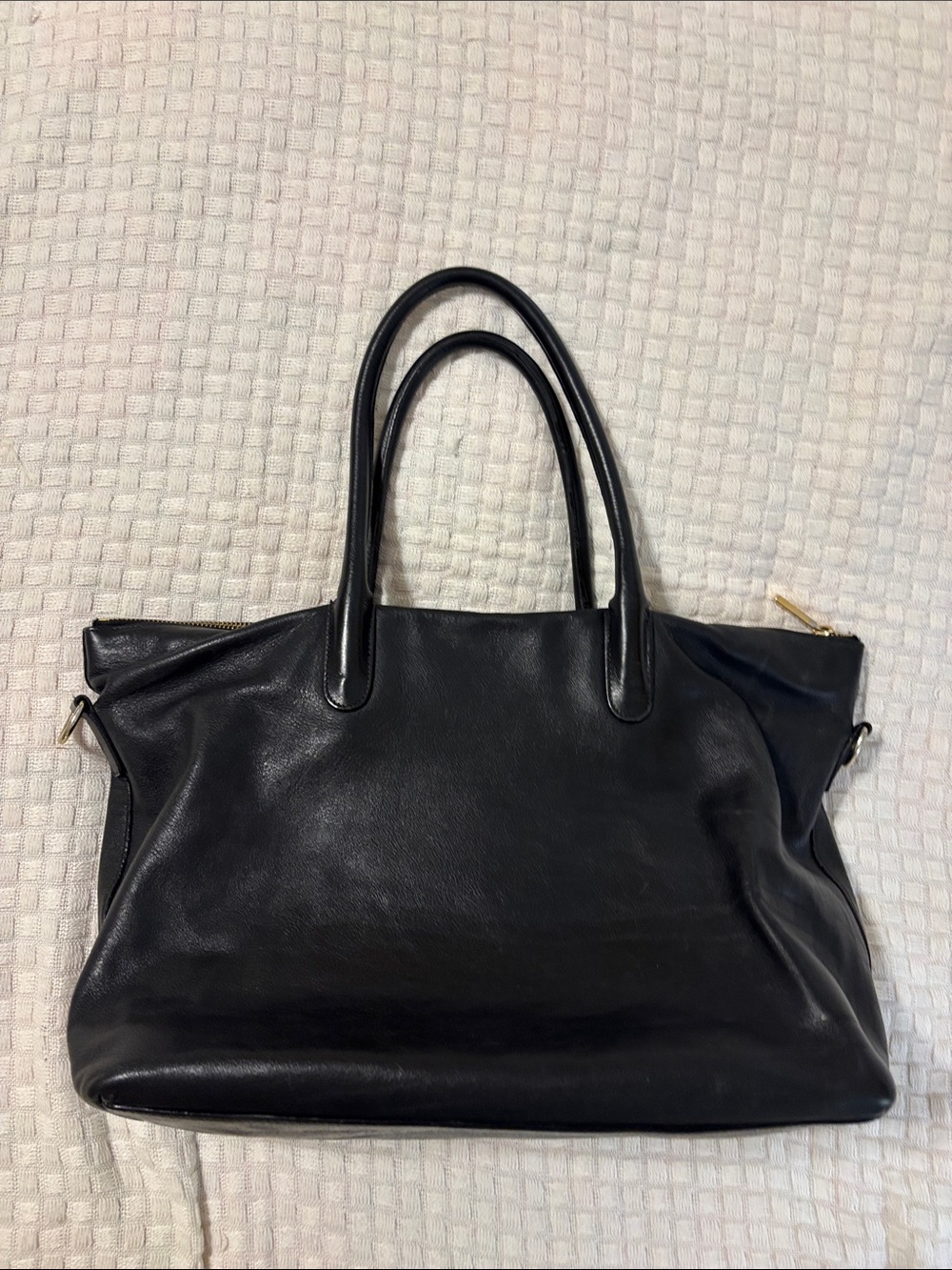 Cuyana Black Leather Tote